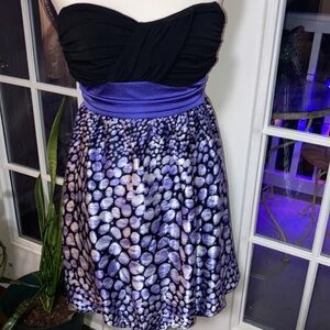 New I.N. San Francisco Strapless Dress  Size 7